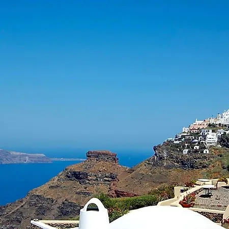 Superb Naxos Grand In The Heart Of Town Balcony