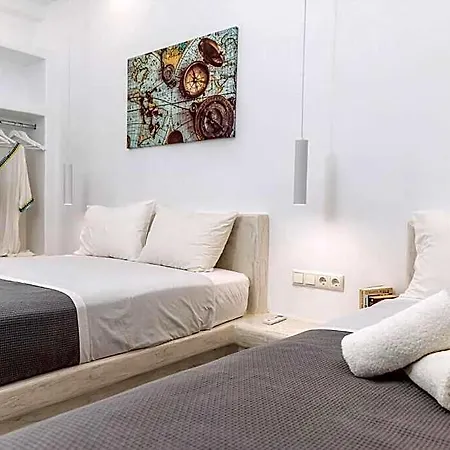 Superb Naxos Grand In The Heart Of Town Balcony 호텔 4*